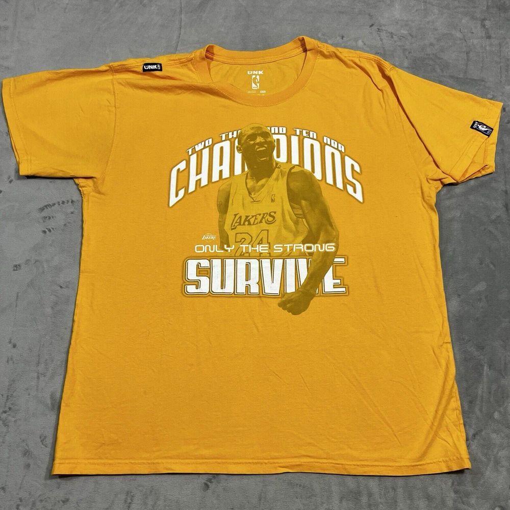 Lakers Kobe Bryant Only The‎ Strong Survive 2010 Champions T Shirt XXL Yellow 24